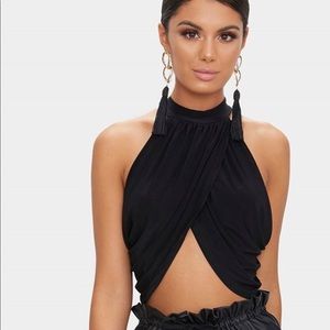 🖤 Neck Wrap Crop Top